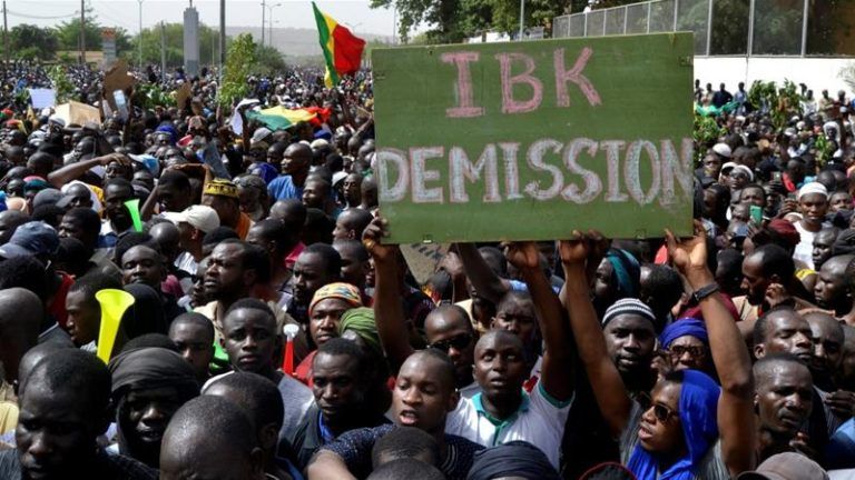 Thousands rally in Mali to protest against ethnic violence