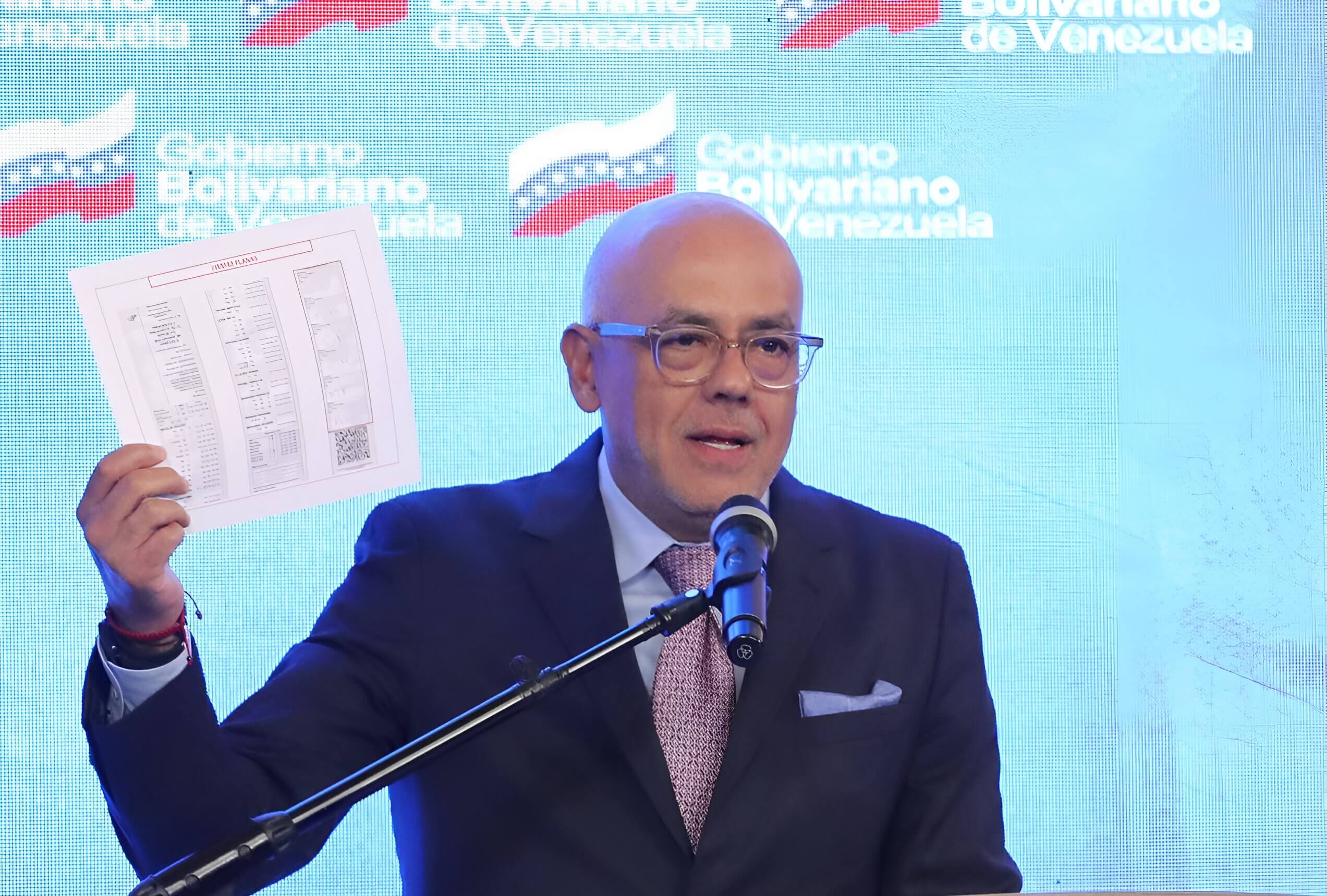 Jorge Rodríguez, presidente de la Asamblea Nacional e impulsor de la ley que busca ejercer un mayor control sobre las ONG que operan en Venezuela.