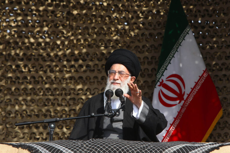 Ali Jamenei, líder supremo de Irán, en 2014
