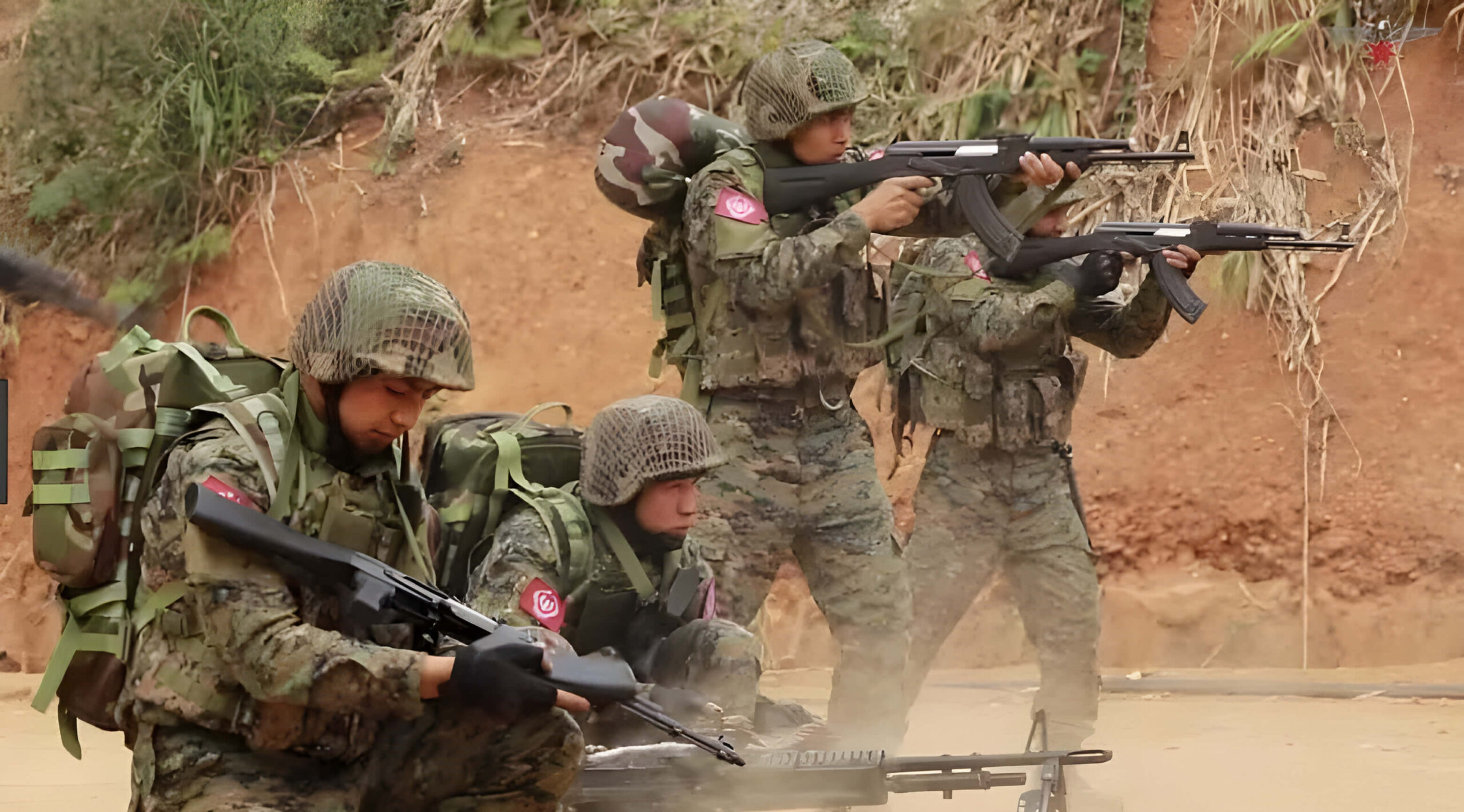 Combatientes del Ejército Arakan en Myanmar.