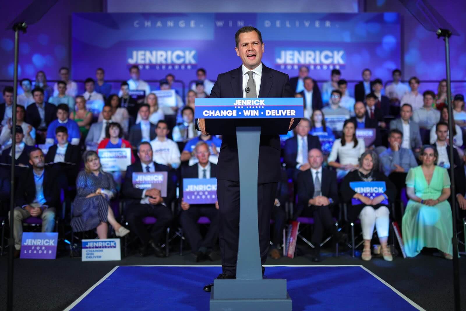 Robert Jenrick, candidato para liderar el Partido Conservador británico.