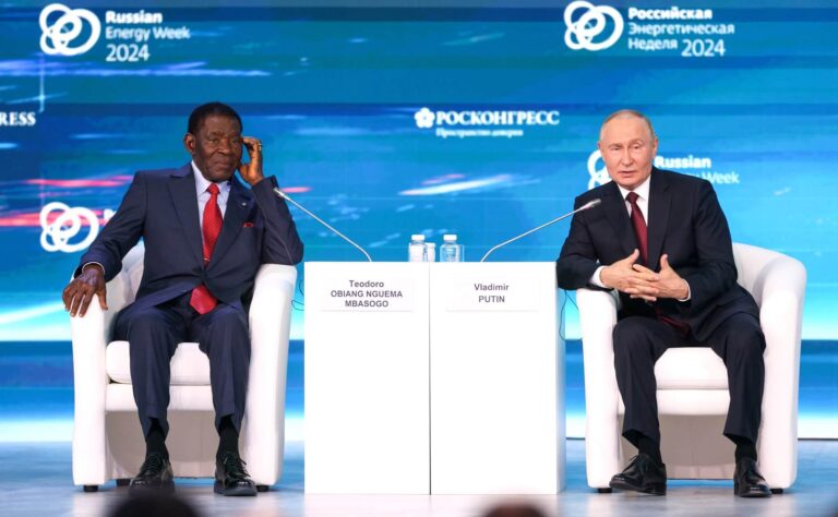 Teodoro Obiang, presidente de Guinea Ecuatorial, y Vladímir Putin, presidente de Rusia