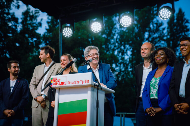 Jean-Luc Mélenchon, dirigente de La Francia Insumisa y del Nuevo Frente Popular
