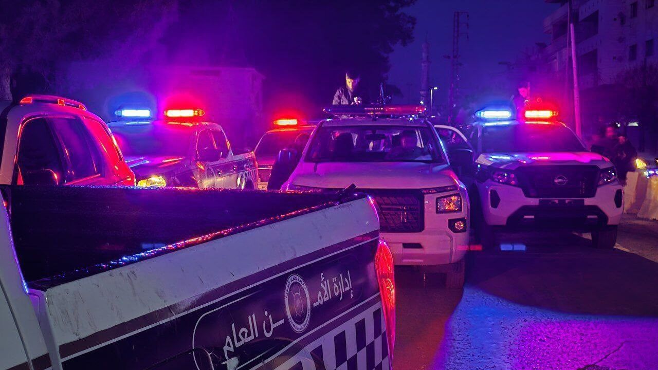 Fuerzas de seguridad de Siria se despliegan en Jaramana, al sur de Damasco, tras llegar a un acuerdo con grupos drusos locales.