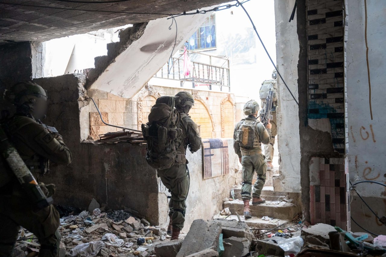 El ejército de Israel operando en la Franja de Gaza en 2024.
