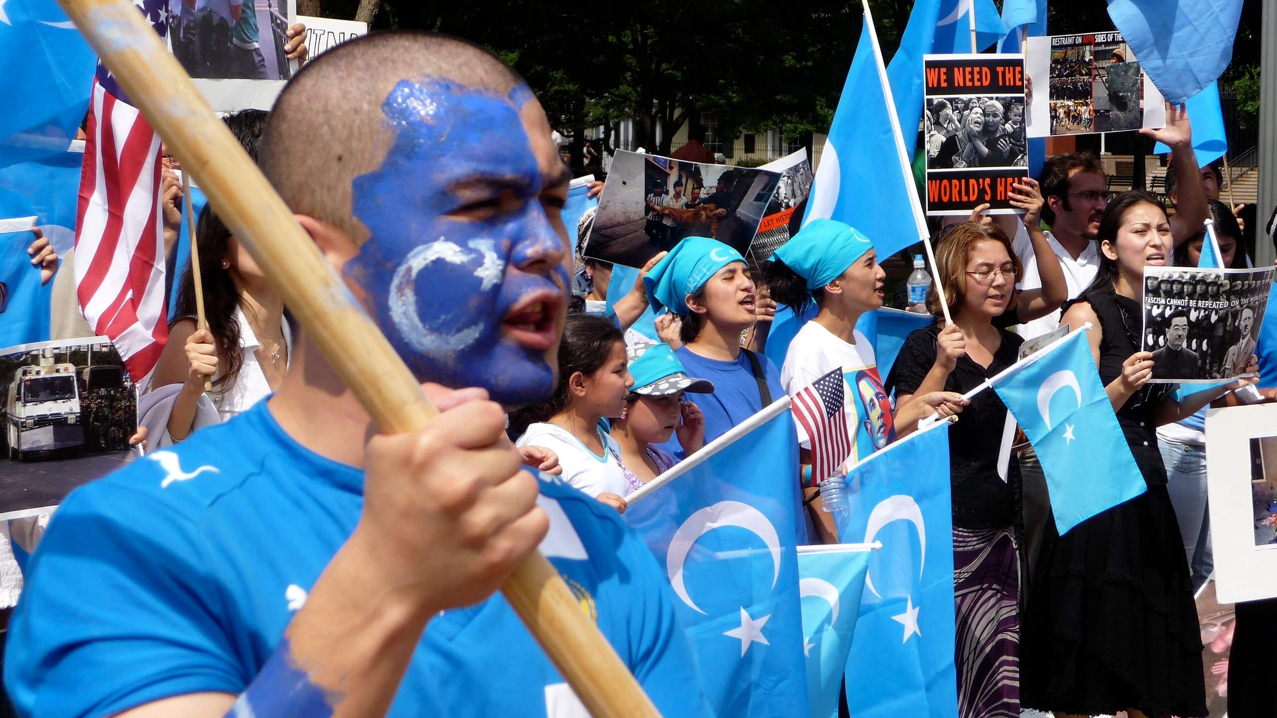 Protesta organizada en Washington, Estados Unidos, contra la política adoptada por China hacia los uigures. 