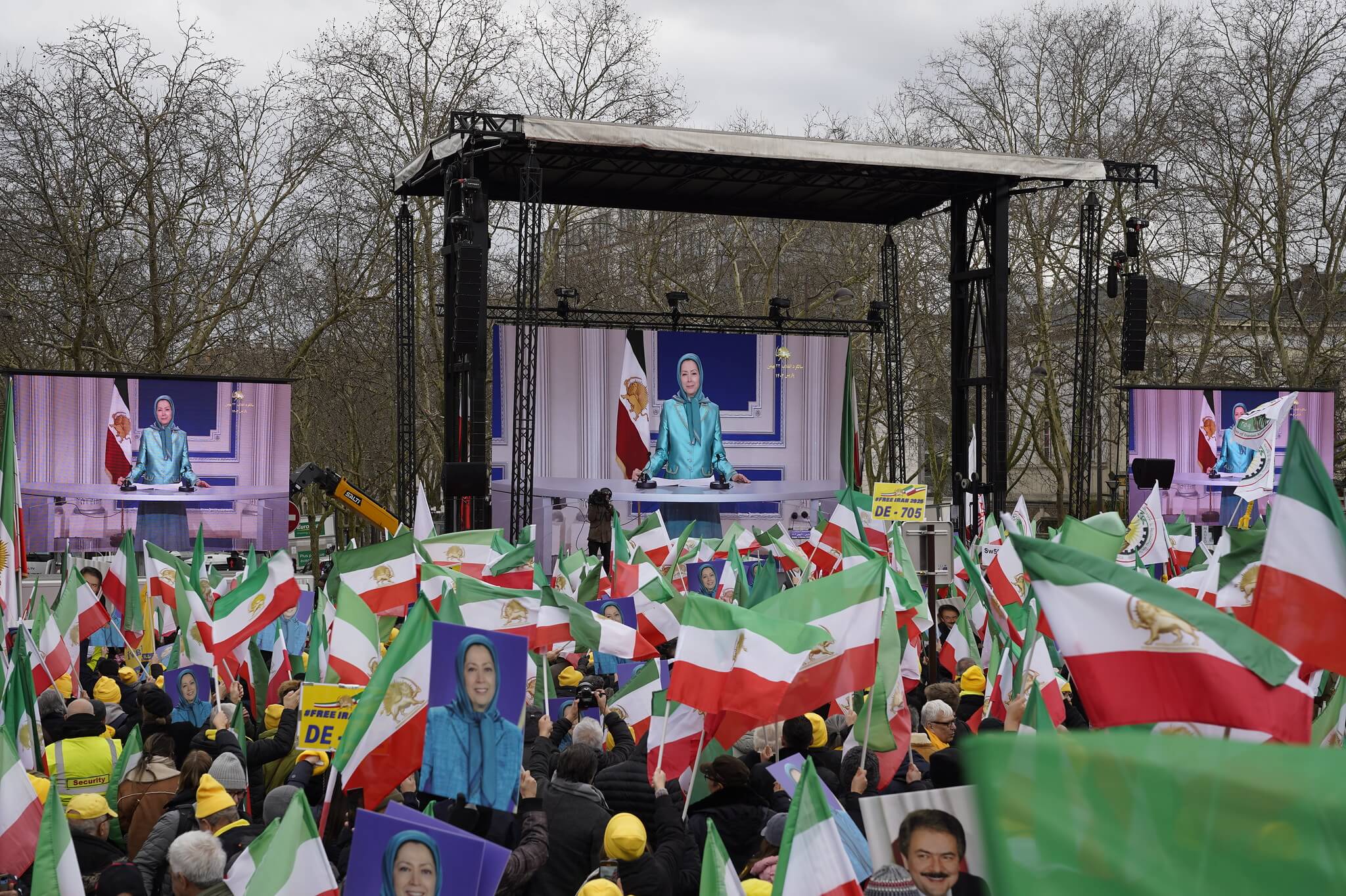 Comparecencia de Maryam Rajavi, líder del MEK, uno de los principales grupos que componen la oposición iraní.