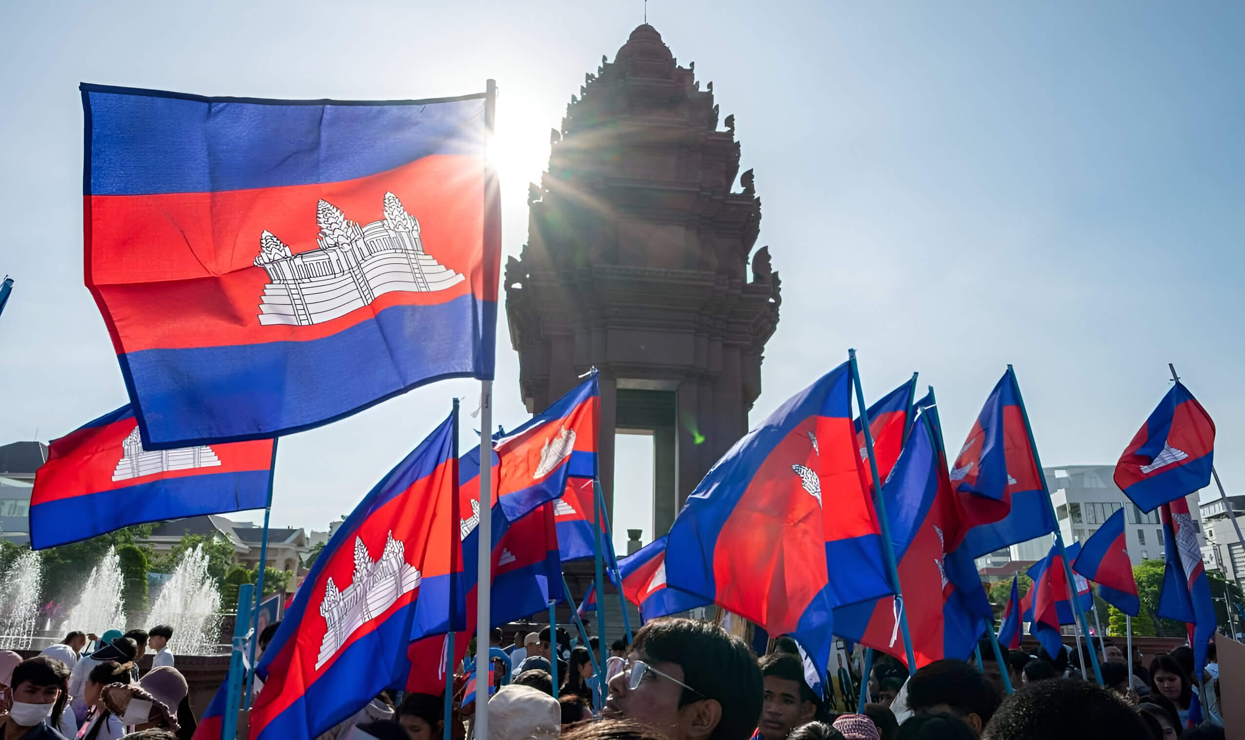 La crisis fronteriza con Camboya ha desencadenado una grave inestabilidad en el gobierno de la primera ministra Shinawatra en Tailandia.