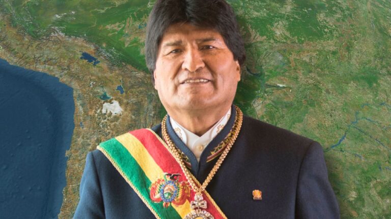 Los gobiernos de Evo Morales en Bolivia entre 2006 y 2019 impulsaron transformaciones económicas, políticas y de política exterior.