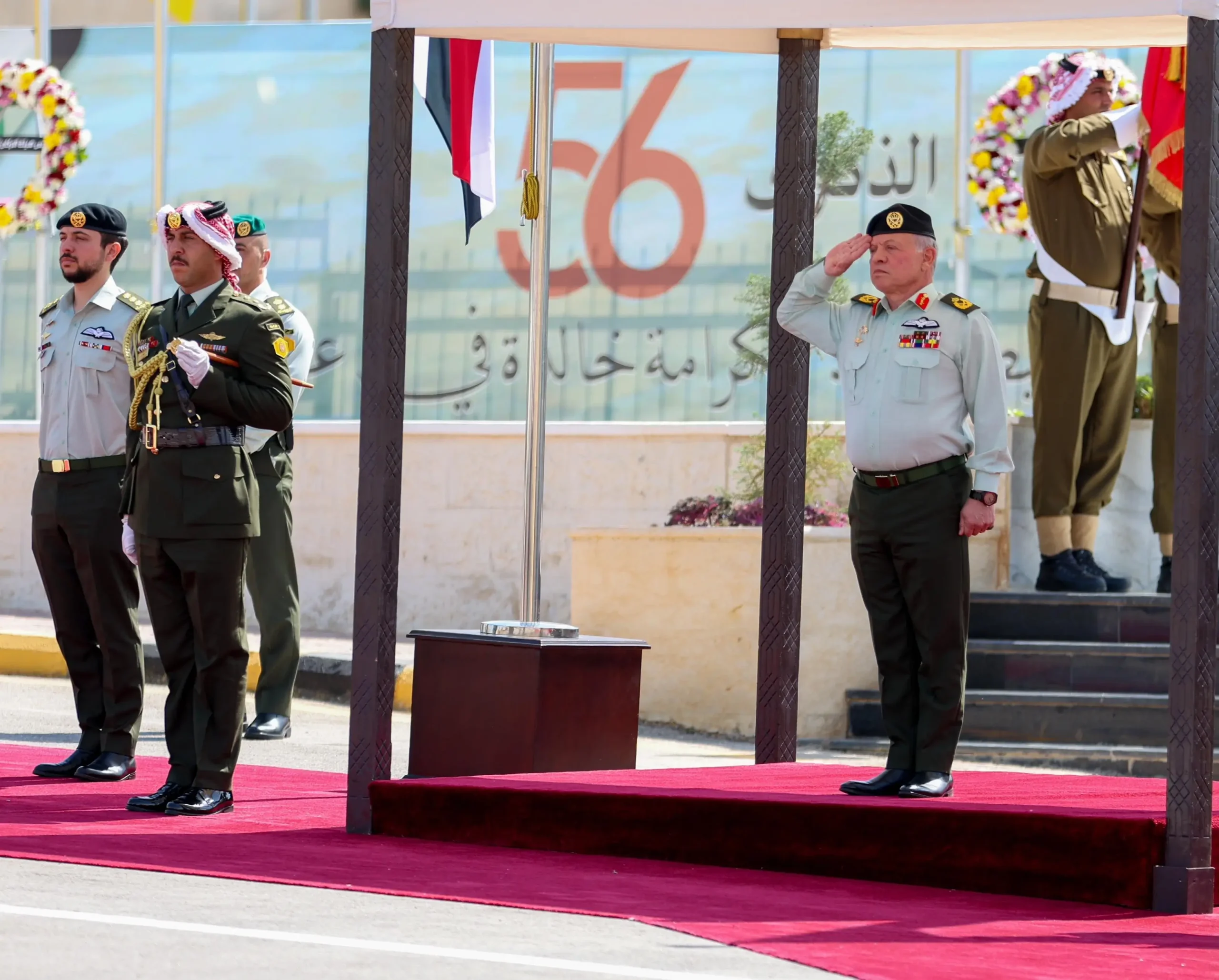 El rey de Jordania, Abdalá II, participa en el aniversario de la Batalla de Karameh de 1968 entre el ejército jordano y las Fuerzas de Defensa de Israel (FDI).