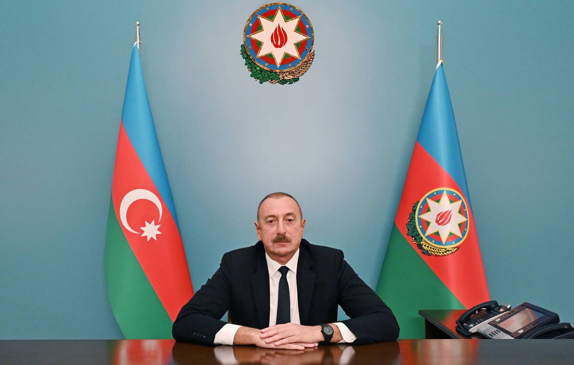 Pese al acuerdo de paz con Armenia, Ilham Aliyev sigue promoviendo una narrativa irredentista sobre las “tierras históricas” del Azerbaiyán Occidental. 