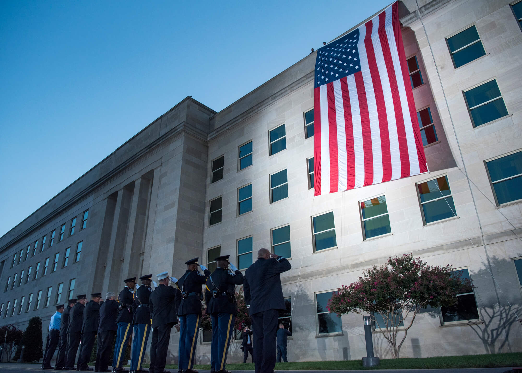 La nueva Estrategia de Seguridad Nacional de Estados Unidos redefine su relación con Europa, a la que acusa de atravesar un declive “civilizatorio”.