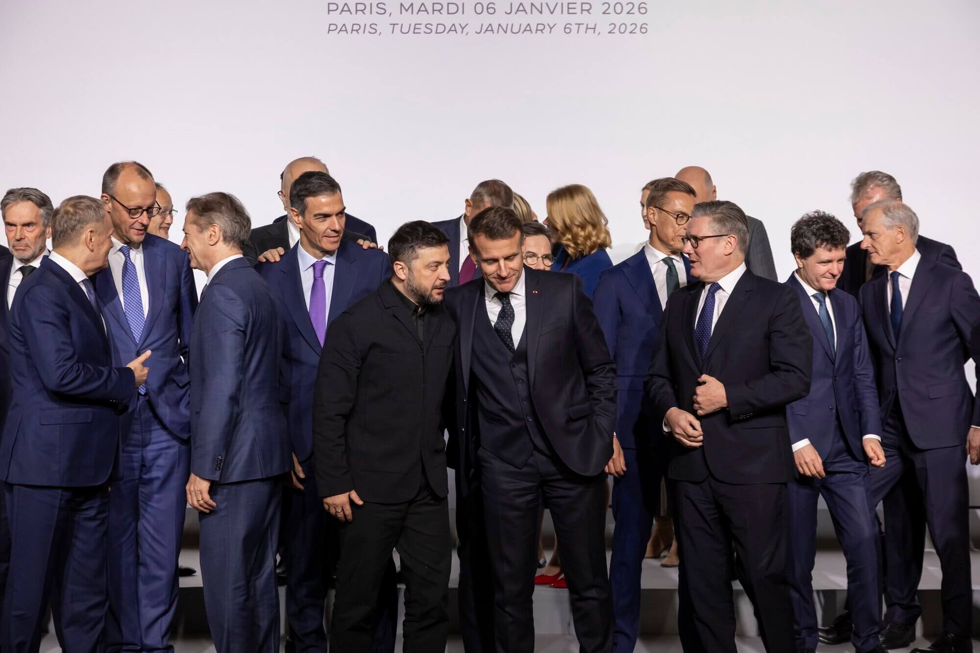 La cumbre de París presenta un ambicioso plan de garantías de seguridad para Ucrania, aunque sin contemplar la participación directa de Estados Unidos.