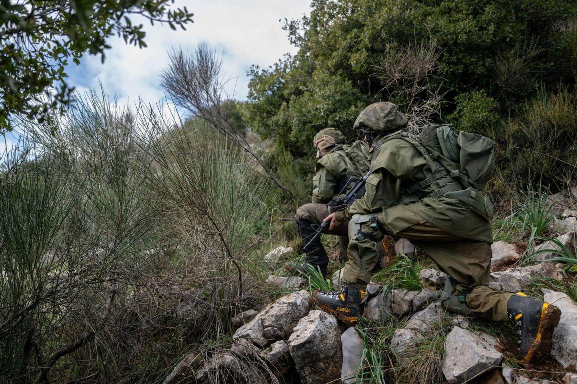 La invasión israelí del sur de Líbano continúa tras la ruptura definitiva del alto el fuego, mientras Hezbolá demuestra que mantiene capacidad de respuesta.