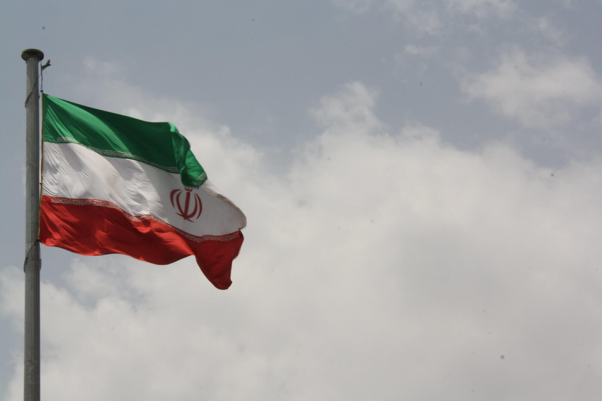 El Tratado de No Proliferación Nuclear (TNP) rige a grandes rasgos el desarrollo de armas nucleares... e Irán podría abandonarlo.