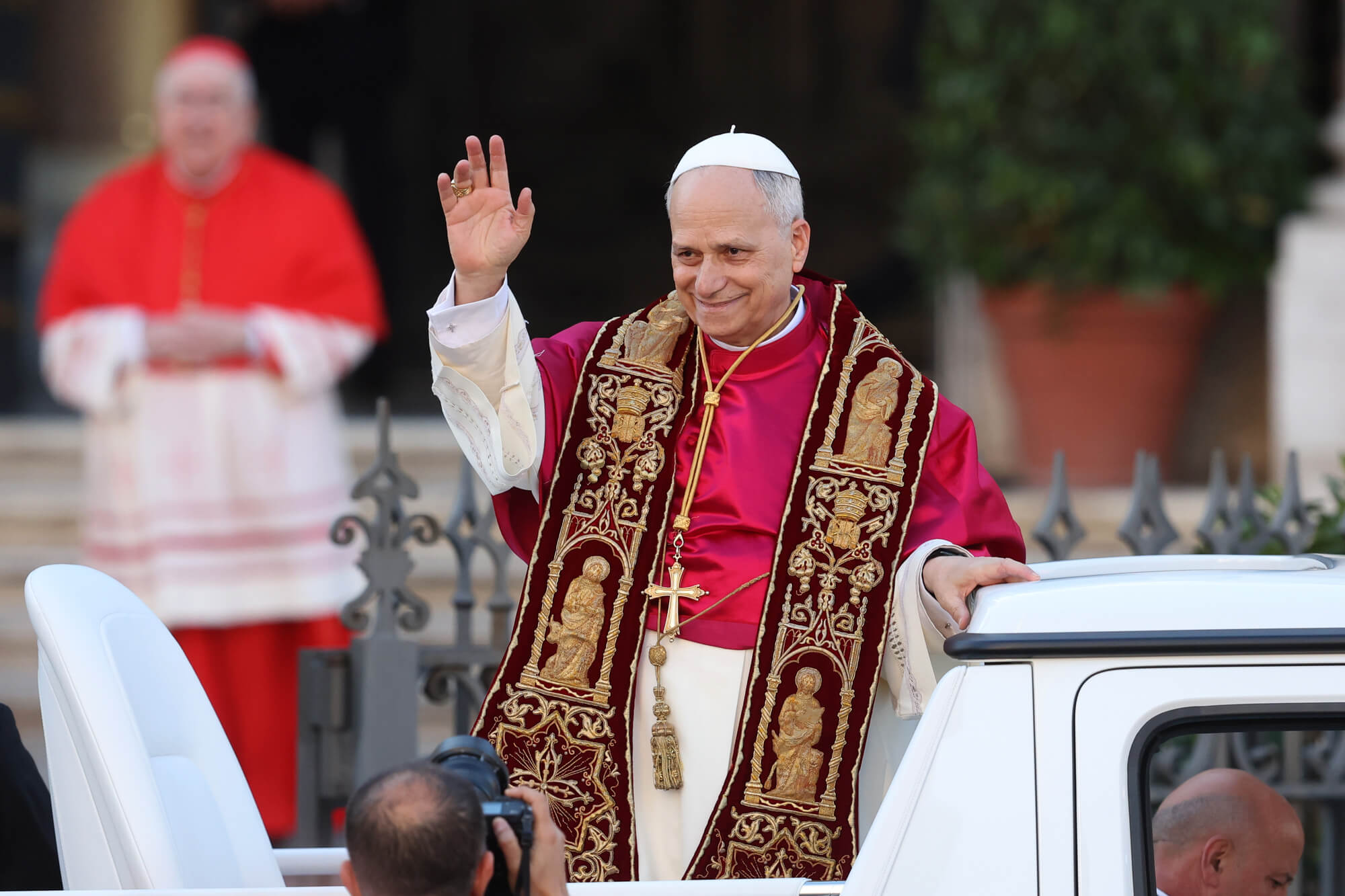 El papa León XIV critica el uso indiscriminado de la inteligencia artificial en un nuevo encontronazo entre el Vaticano y Estados Unidos. 