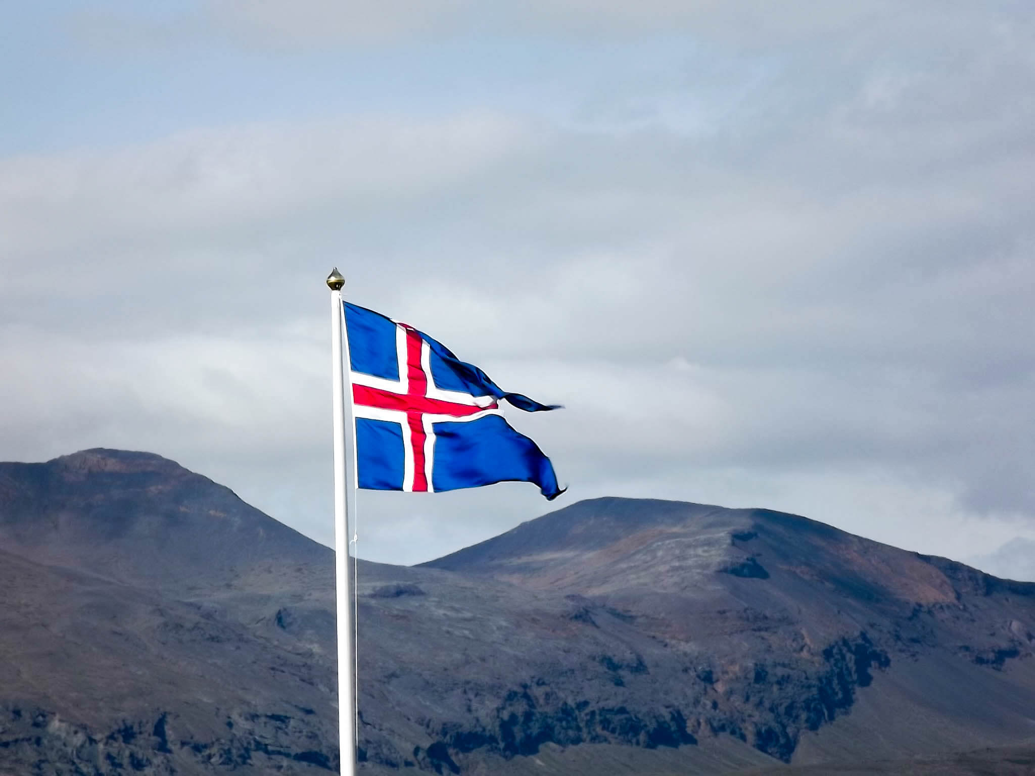 El referéndum sobre la Unión Europea pone a Islandia ante una decisión estratégica marcada por la seguridad, el Ártico y la economía.
