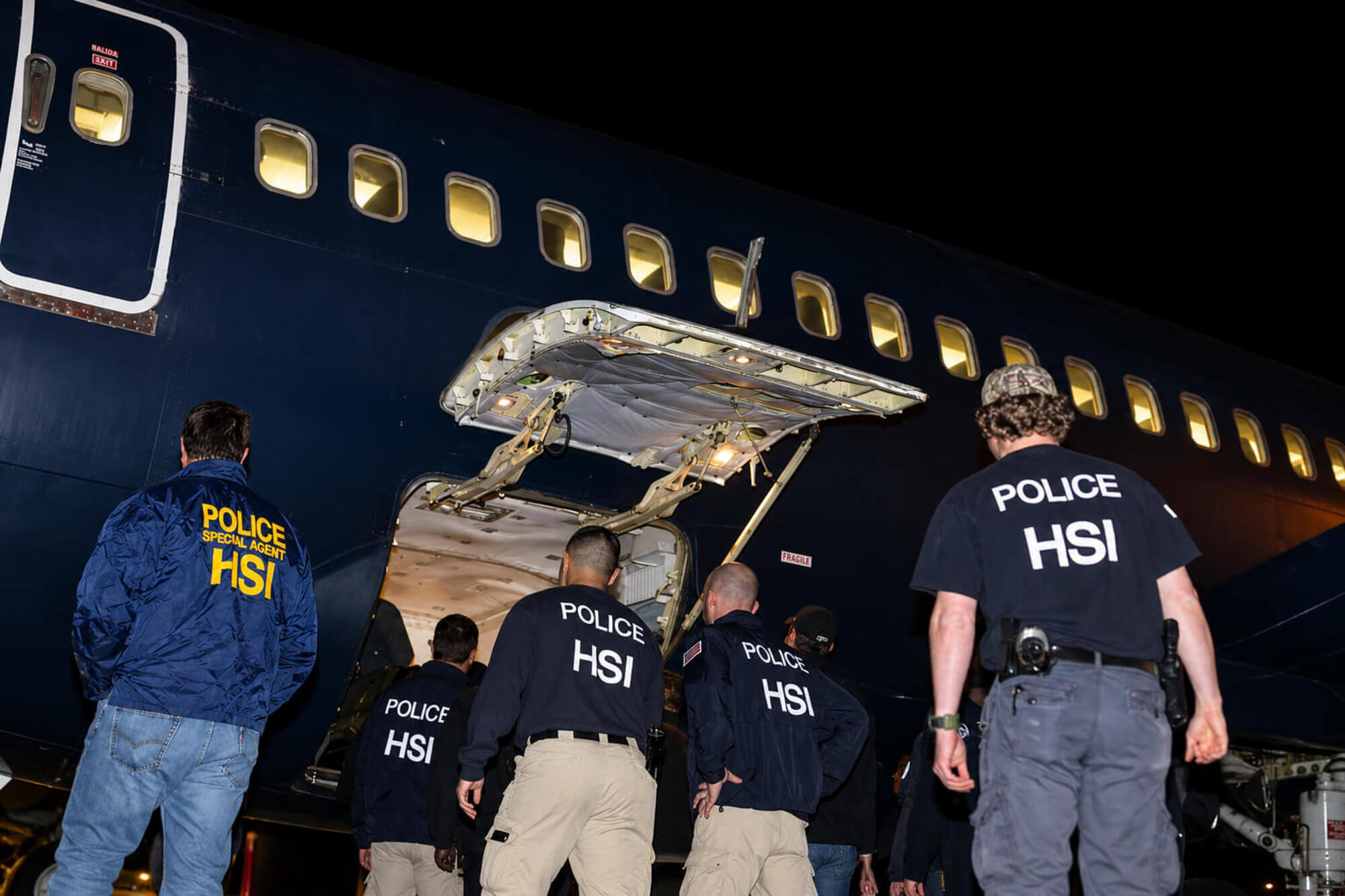 La DEA, el FBI y el HSI compiten por el control de la guerra contra el narcotráfico en México, mientras los grandes cárteles se fragmentan.