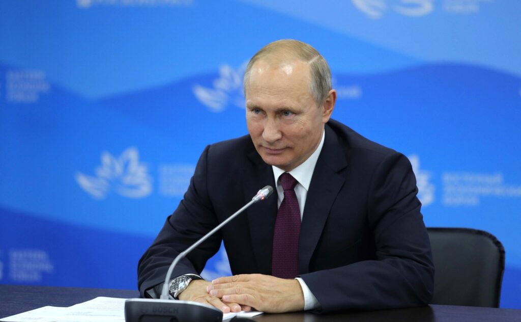 Las elecciones de Rusia, de carácter legislativo, se celebran en un marco complejo que combina sospechas de fraude y críticas por la guerra.