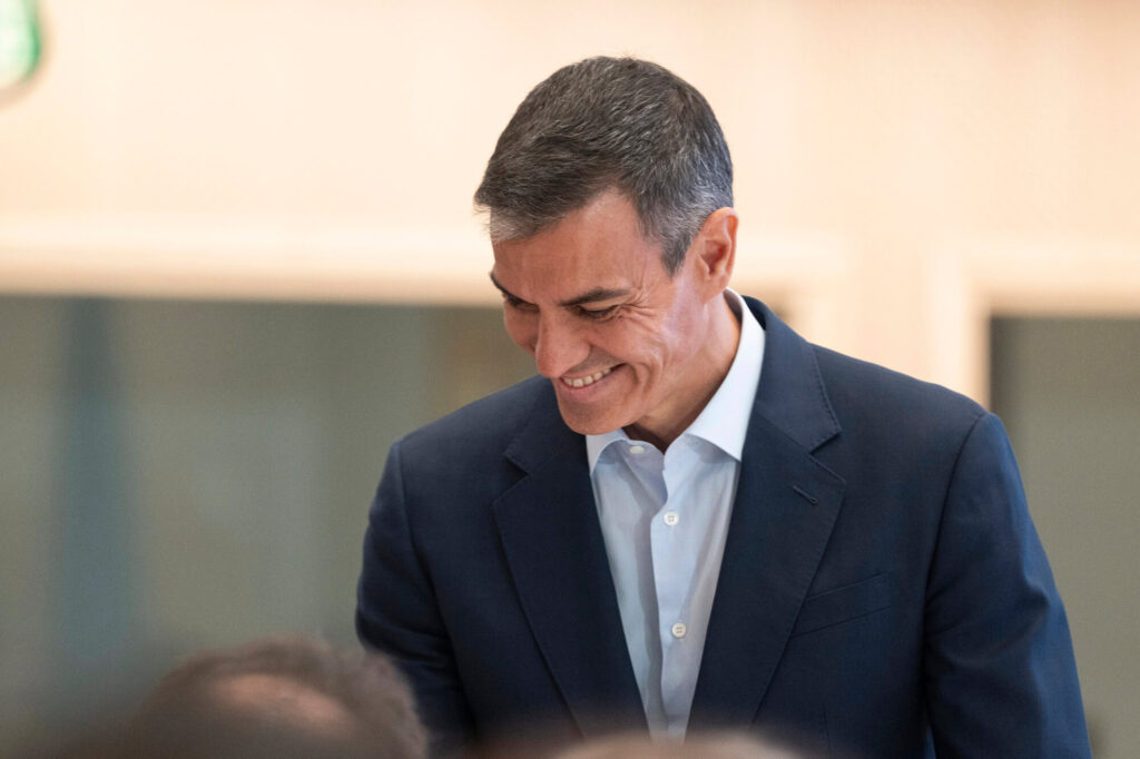 Las elecciones en España del 29 de noviembre son una prueba de fuego para Pedro Sánchez, que enfrenta una aritmética casi imposible.